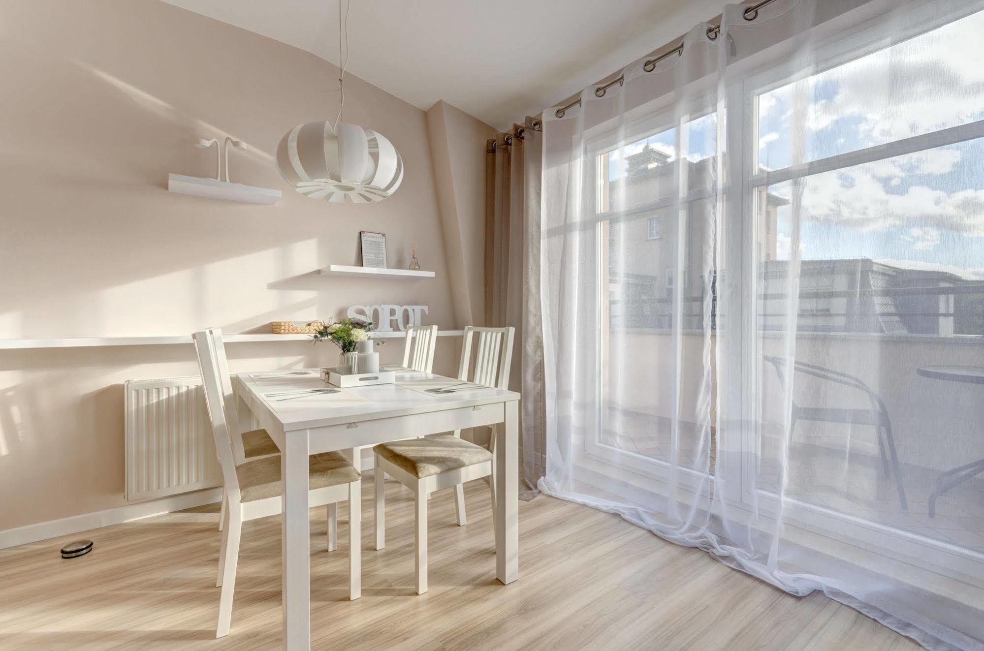 סופוט Dom & House - Apartments Parkur מראה חיצוני תמונה